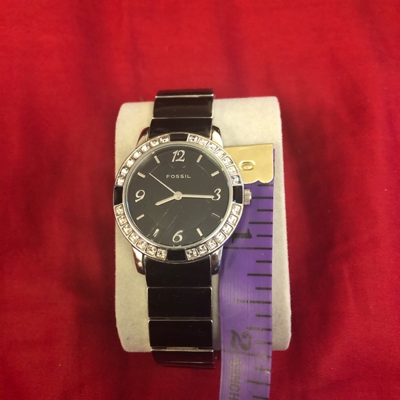 Fossil Black and Silver watch - Picture 3 of 4